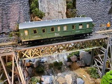 Trix DB Passenger Car 3761 HO Scale DC