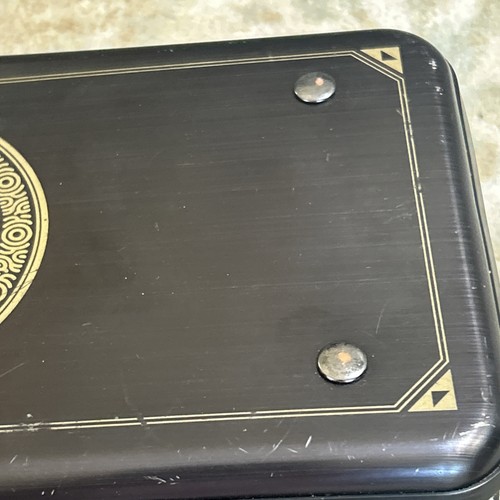 Authentic Legend of Zelda Switch Nintendo Metal/Aluminum Carrying Case - Picture 12 of 16