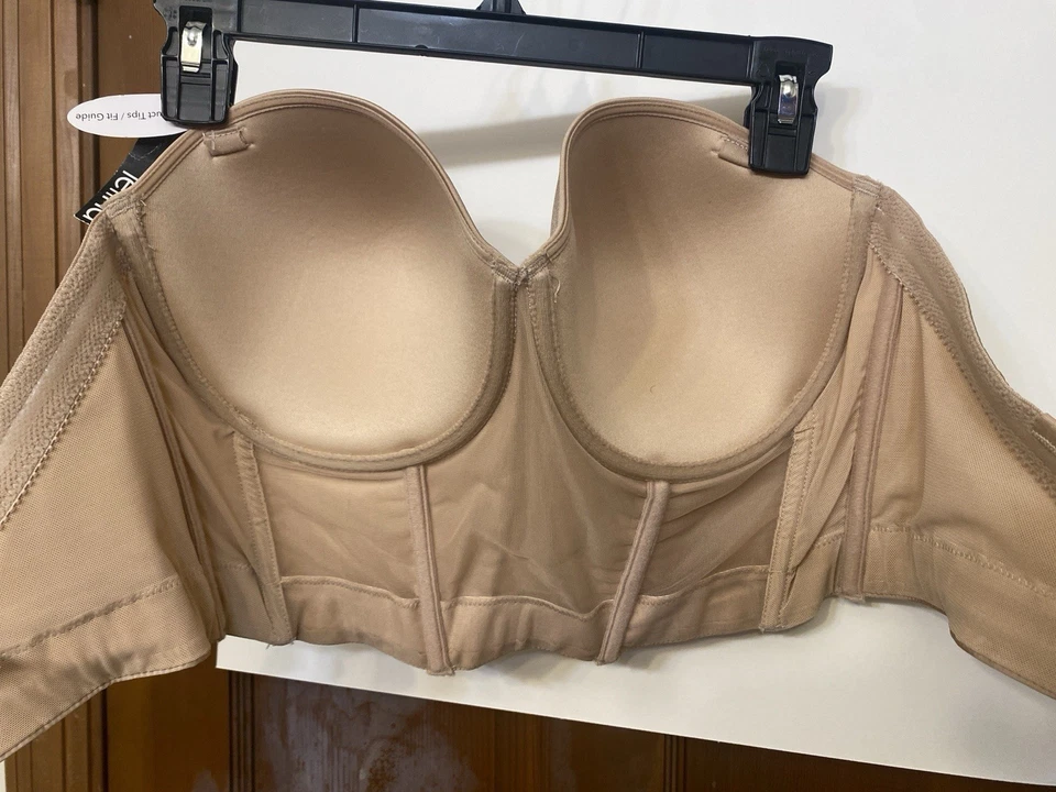 Felina 36DD Strapelss Bra, NWT beige color  - Image 3 of 4