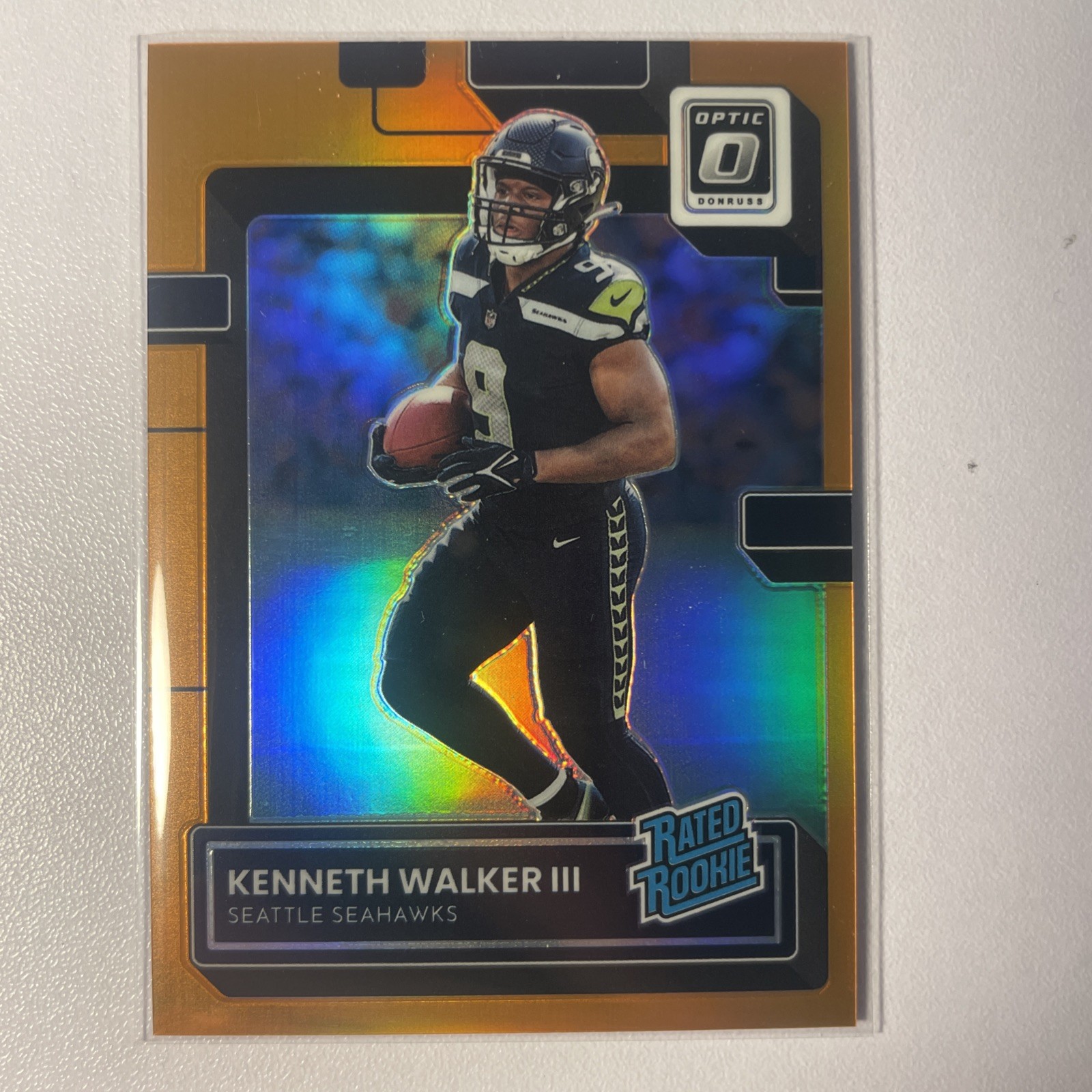 2022 Panini Optic - Rated Rookie Kenneth Walker III #218 Orange Prizm /199 (RC)