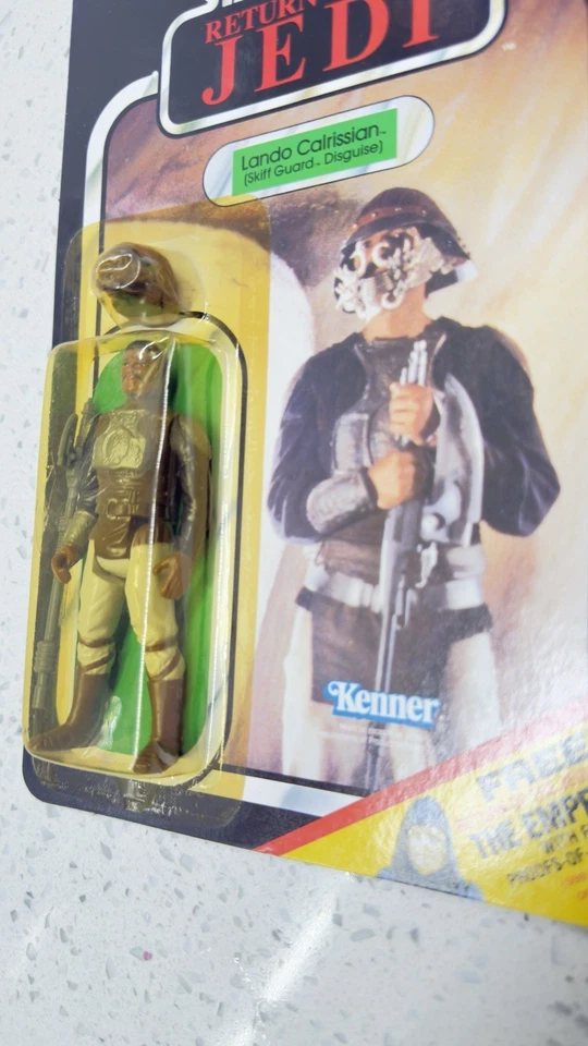 Star Wars Lando Calrissian 1983 Skiff Guard con 65 espalda ROTJ sin perforar raro Foto 4 de 4