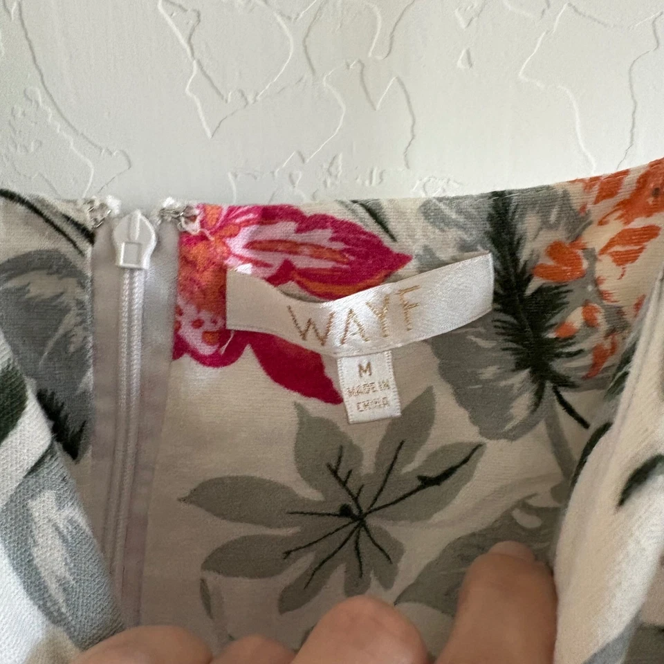 Vestido WAYF Estampado Floral Midi Corbata Frontal Recorte Trasero Tropical Blanco M Foto 4 de 4