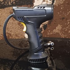 Cordless 12V Electric Car Tyre Inflator Pump Portable Tire Air Compressor Pump