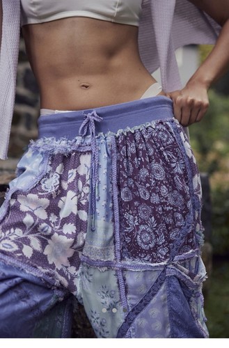 Free People Fun And Games Pants brand new size small. Super soft & comfortable - Picture 3 of 9