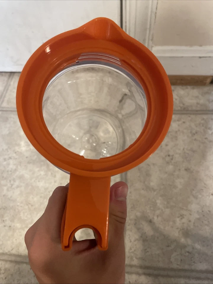 Exprimidor para hacer jugos de naranja Takeya plástico naranja escariador contenedor de plástico transparente Foto 4 de 4