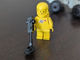 Vintage (1983) LEGO Classic Space set 6823 Surface Transport - RARE