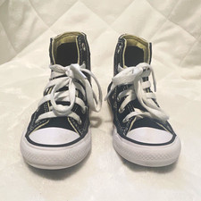 Converse Chuck Taylor All Star Kids Black/White High Top Lace-Up Sneakers 11