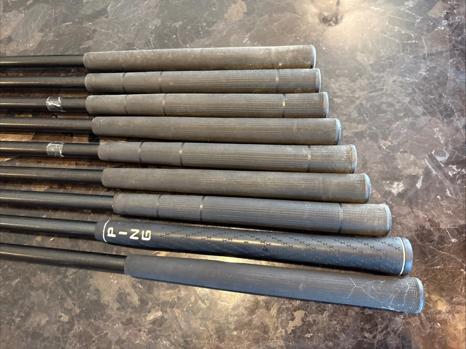 Ping ISI 3-SW Graphite Sr Flex Maroon Dot RH +1 1/2” Over Standard Oversize Grip - Image 3 of 4