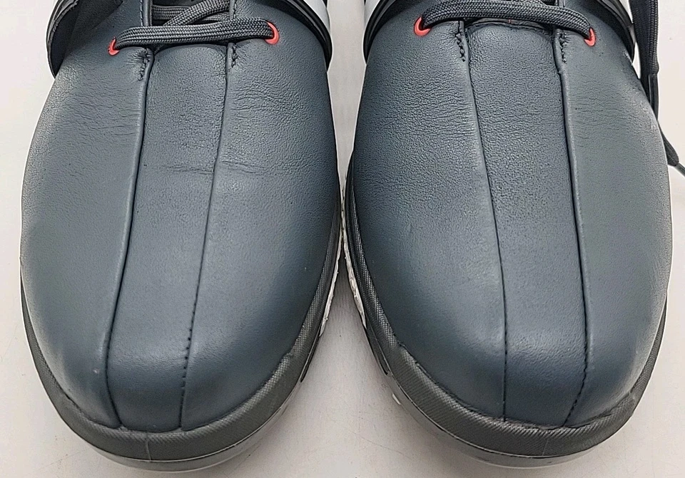 Zapatos de golf Adidas Tour 360 Boost para hombre talla 12 grises y blancos tacos cómodos Foto 4 de 4