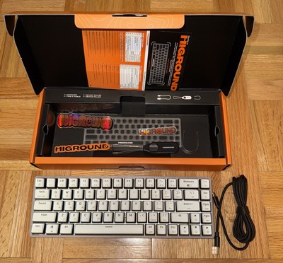 Custom Higround x DBZ Goku Base 65 Keyboard