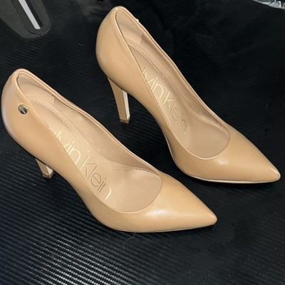 Calvin Klein Beige Pointed Toe Stiletto Pump Heels Slip-On Logo Accent 5 1/2
