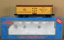Atlas O 6748-2 Chicago Milwaukee & St. Paul 40' Wood Reefer Car O-Gauge NIB