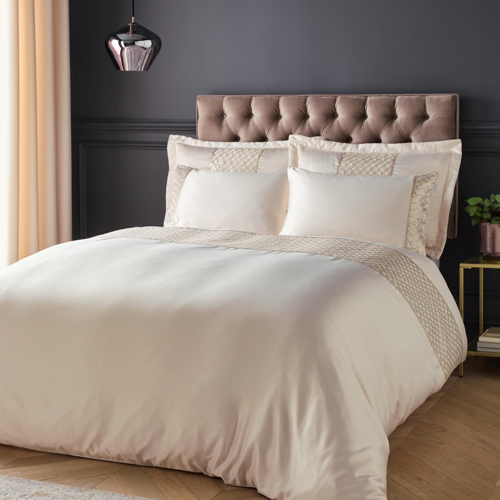 Deco Sequin Duvet Cover Set - Image 3