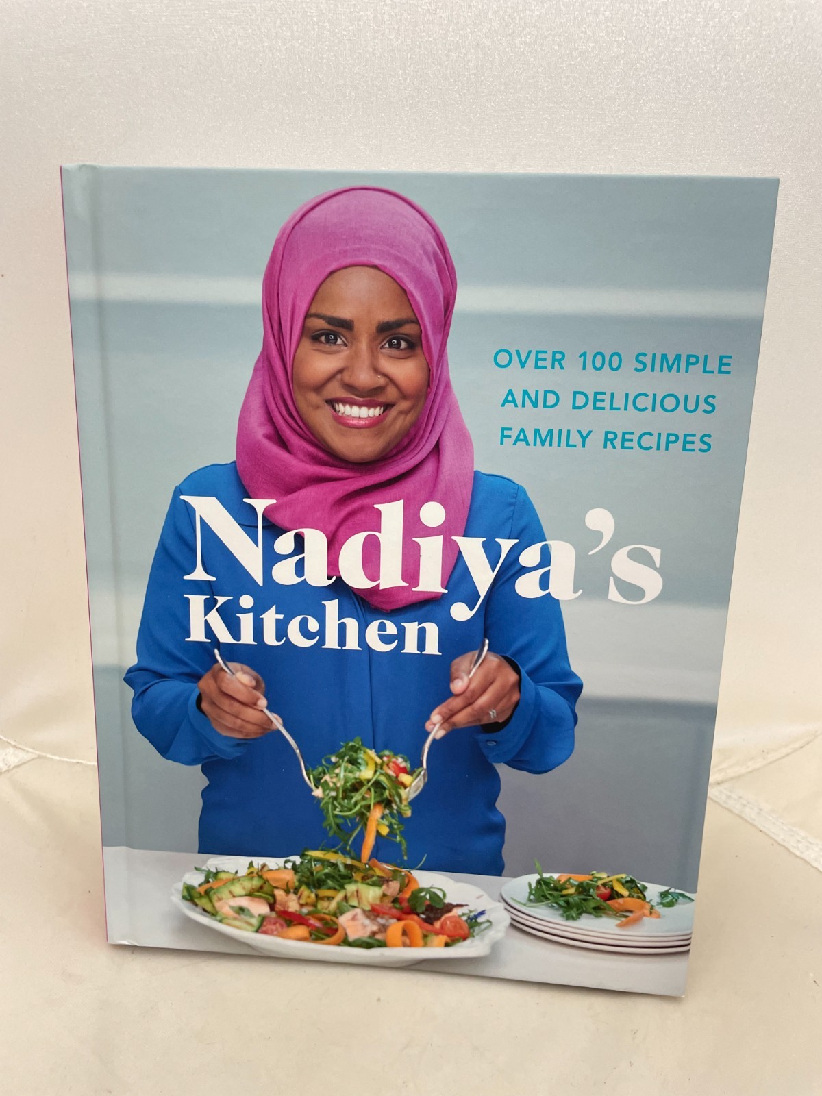 Nadiya's Kitchen : Over 100 Simple, Delicious, Family Recipes *Signed* [HM]