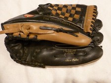Rawlings Players Series PL 12 1/2" Baseball Glove RHT AdJust-A-Strap Basket Web