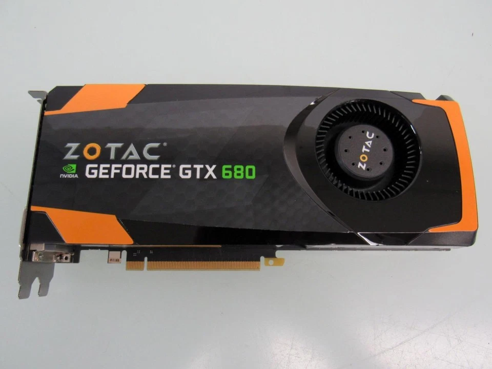 ZOTAC GTX 680 DDR5 2GB 256BIT Graphics Card - Image 2 of 4