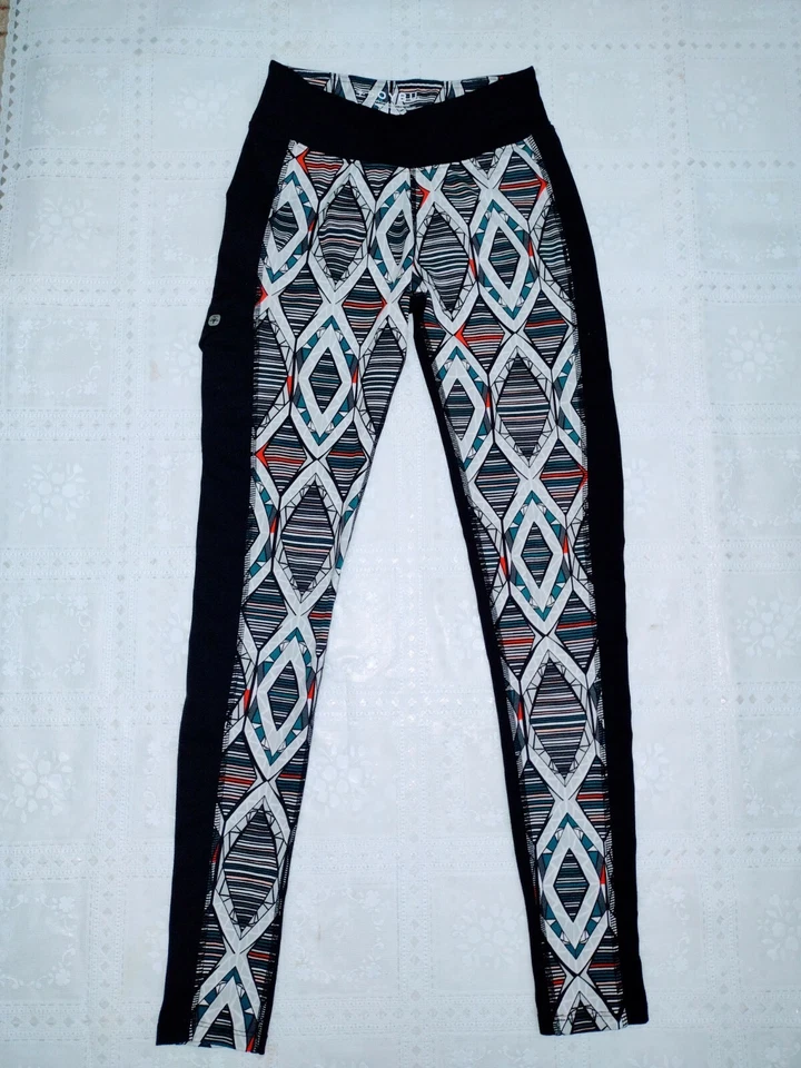 Soybu Toni Mujer XSmall Yoga Atlético Entrenamiento Leggings  Foto 3 de 4