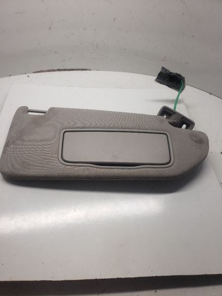 07-16 Volvo 80 Series Illuminated Passenger Sun Visor 1087389