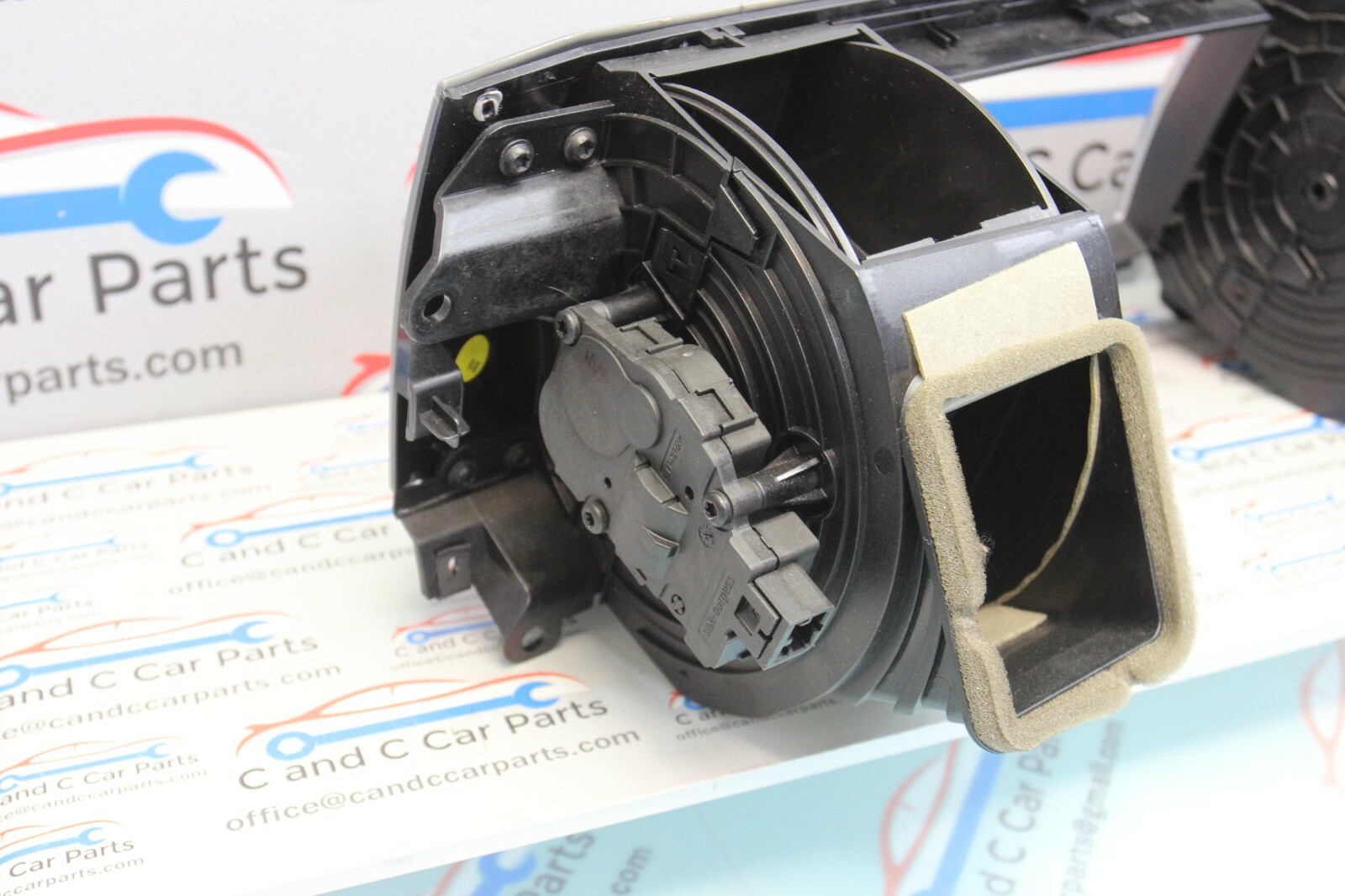 Jaguar XF X250 Facelift Centre Air Vents with Actuators EX2319K617BA