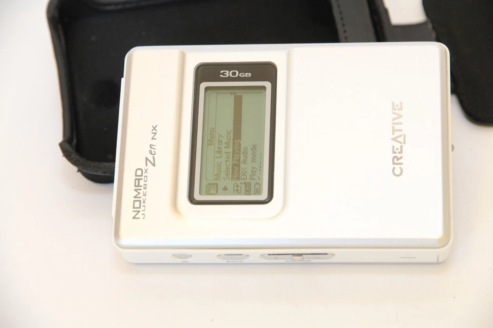 CREATIVO Jukebox Nomad Zen NX 30GB MP3 Medios Digitales HDD Audio Walkman Reproductor Foto 3 de 4