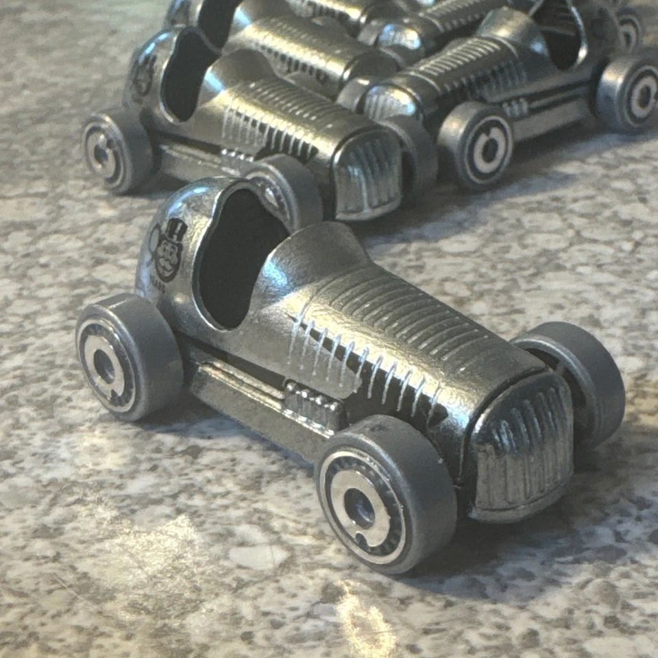 Lot Of 10 Loose Hot Wheels Monopoly 90 Years Pass N Go Coupe Very Cool - Image 2 of 4