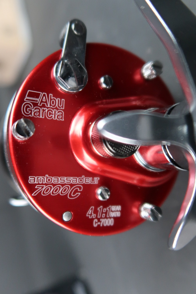 WOW!! 7000-C 7000C ABU GARCIA AMBASSADEUR FISHING REEL RED
