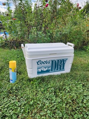 Vintage Igloo cooler Coors Coors Dry very nice rare Igloo cooler