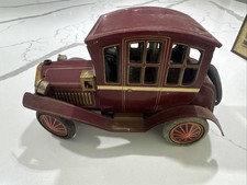 VINTAGE TRADE MARK Y OF JAPAN GRANDPA CAR BATTERY OPERATED TIN TOY