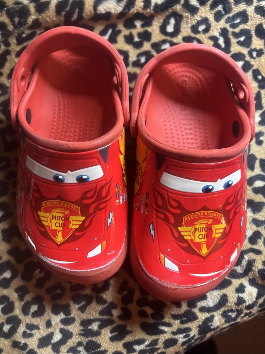 CROCS Lightning McQueen Red Slip-On Clogs Kids Crocs Lightning McQueen Red Light Up Clogs Slip On  main image 4