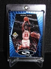 1998 UPPER DECK UD CHOICE-BLUE HOLO MICHAEL JORDAN BASKETBALL CARD #SQ30 BULLS