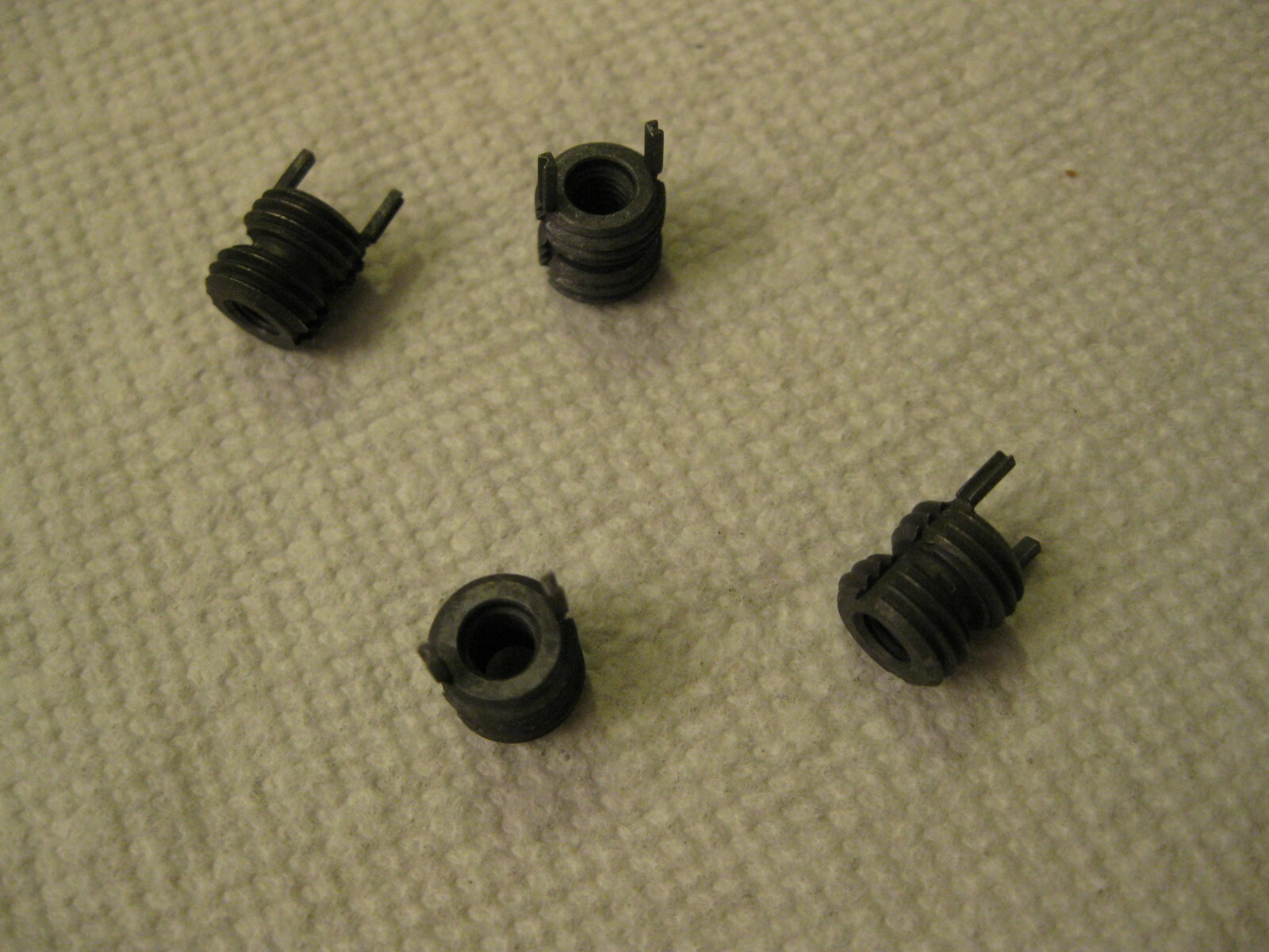M5 x .8 Internal Locking Keylock Thread Insert, M10 x 1.25 outer 4pc Lot