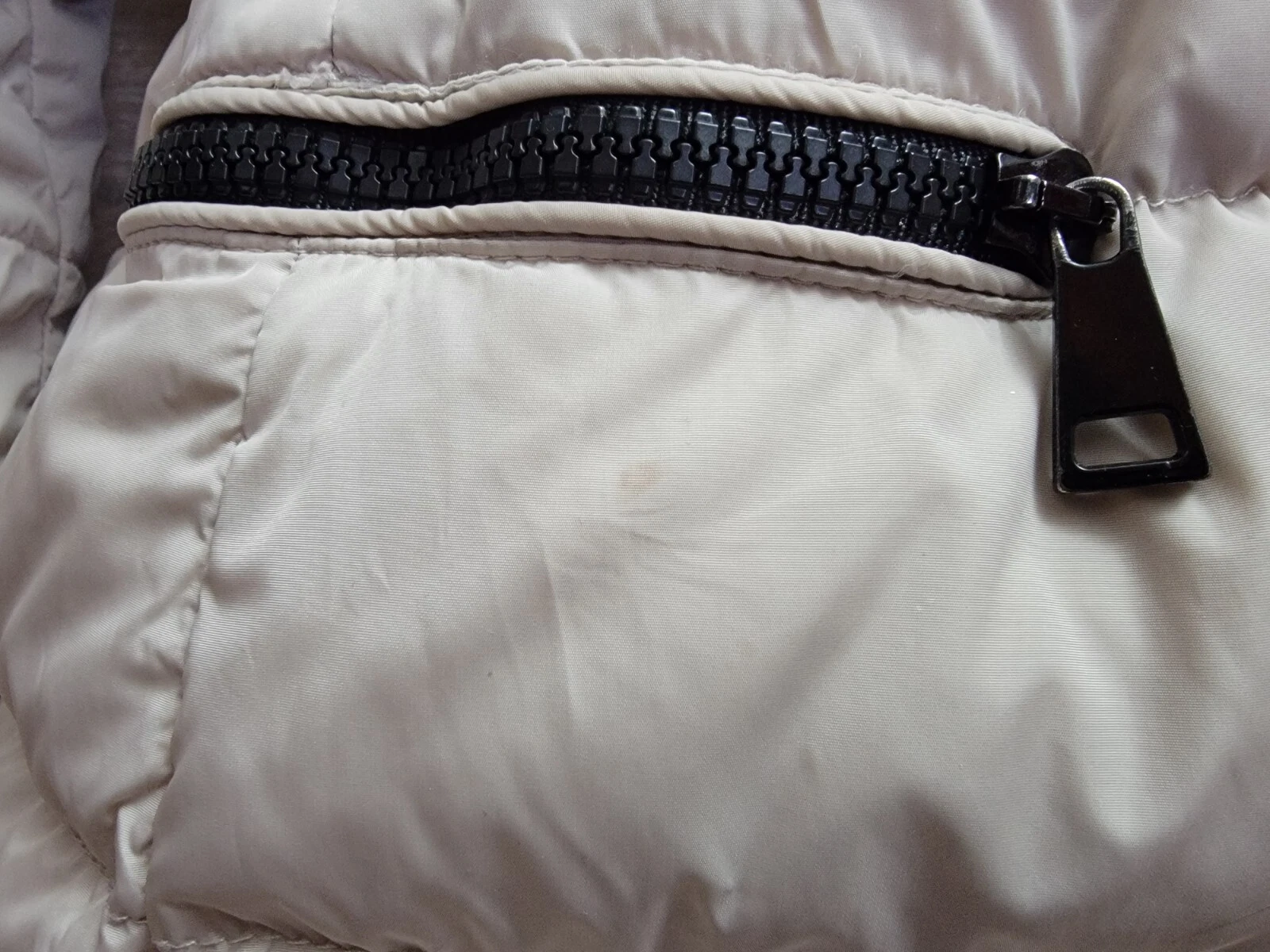 Autentico piumino Moncler Genette beige cintura pelliccia cappuccio puffer donna taglia 1 S