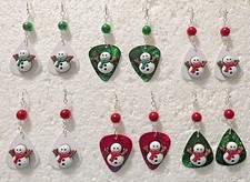 Simple Winter Snowman Design Dangle Earrings - Nickle Free and Lightweight