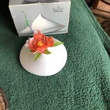 Rose this Studio Linie Tapio Wirkkala  Polo White Matte Porcelain Bud Vase New