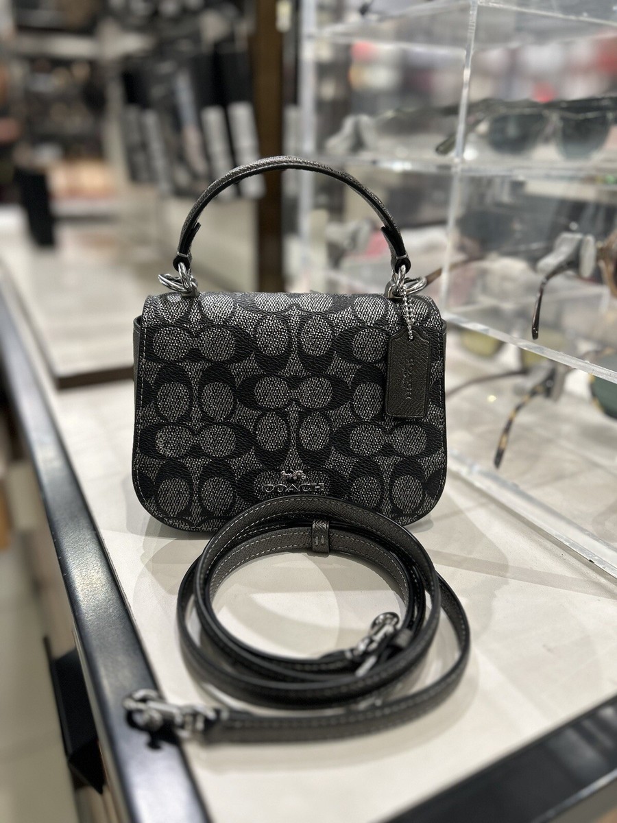国内即発COACHメタリックシグネチャートップハンドルバッグCX576 🩷COACH CX576 LYSA Top Handle Bag In Signature Canvas SV