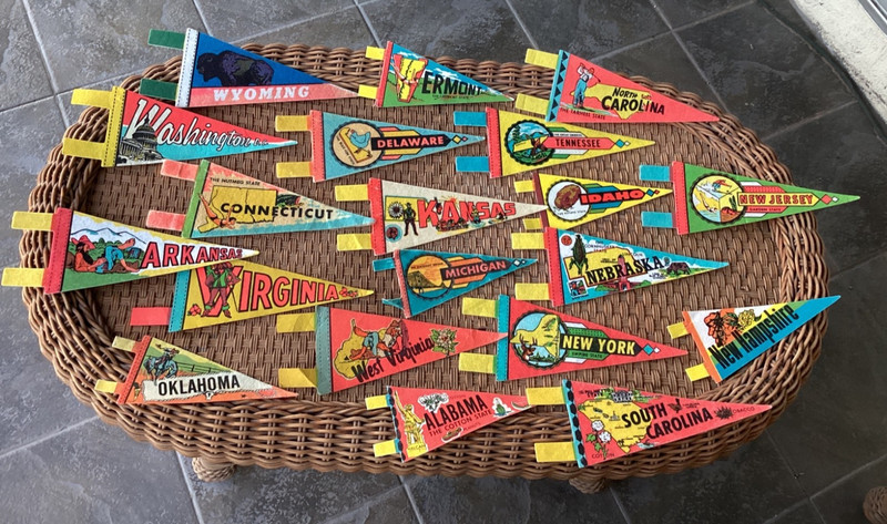 Lot of 20 Vintage 1950's -60s Felt State Souvenir Pennant Flags:Assorted Sz.-VG