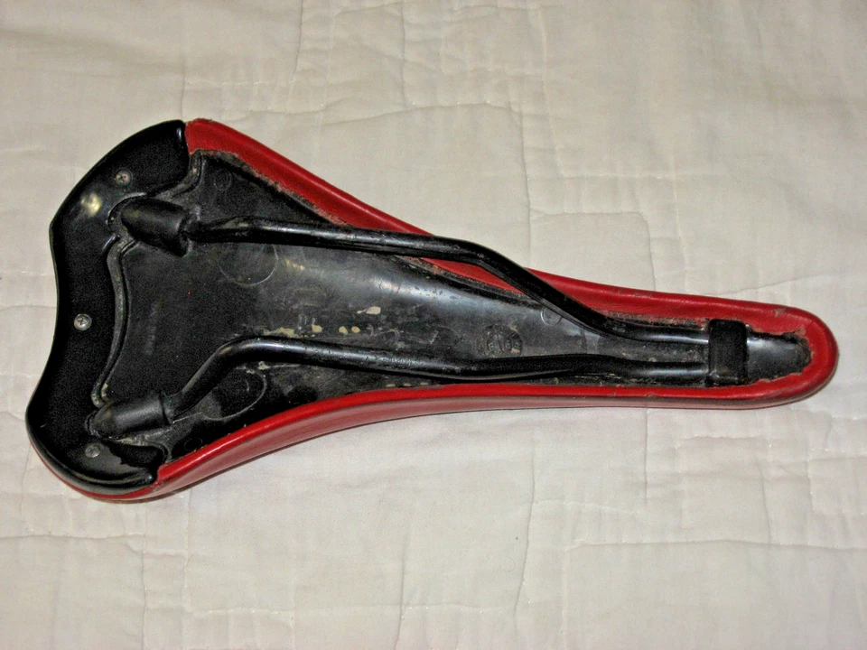 Sillín de bicicleta vintage Selle Italia rojo Foto 3 de 4