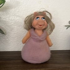 Miss Piggy Mini Beanbag Plush 1979 Fisher-Price Jim Henson Muppets MPN 867