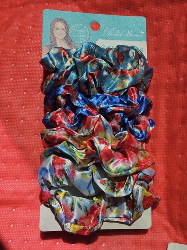 The Pioneer Woman Floral Satin Scrunchies 8 hair ties (2 Pack = 16 Hair ties) - Picture 4 of 6