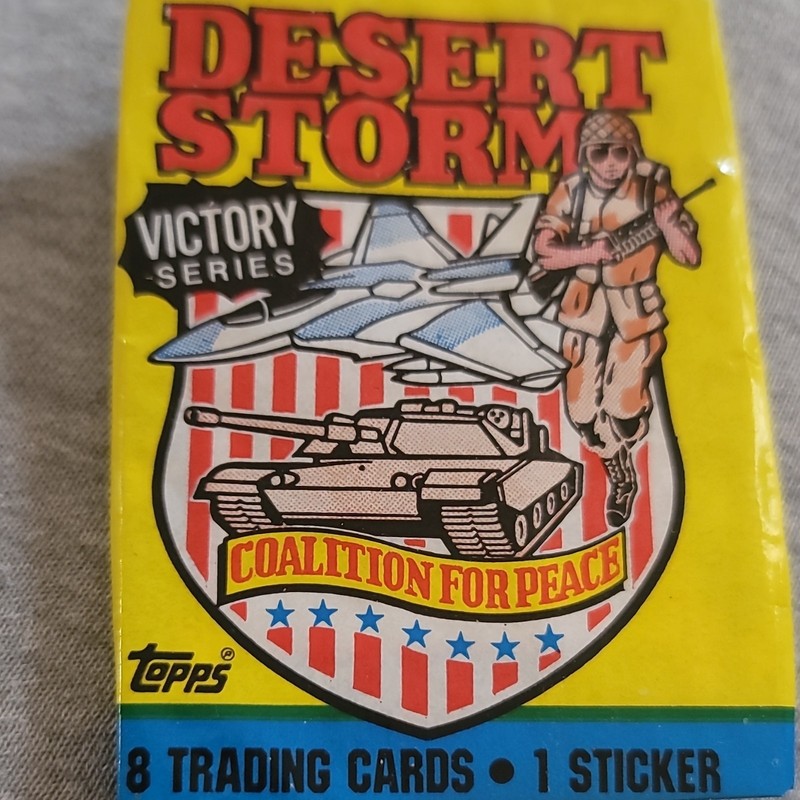 Topps Desert Storm Victory Series Sealed Pack 8 Trading Cards Sticker 1991