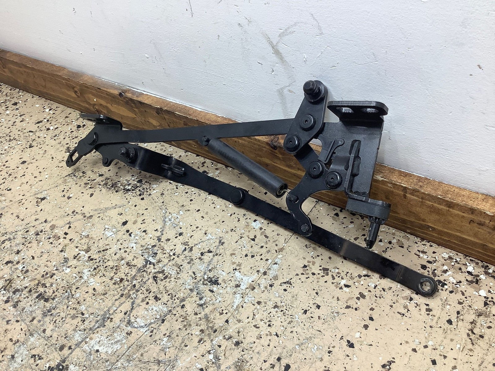 McLaren 570S MSO X 2016-2020 Left Engine lid hinge