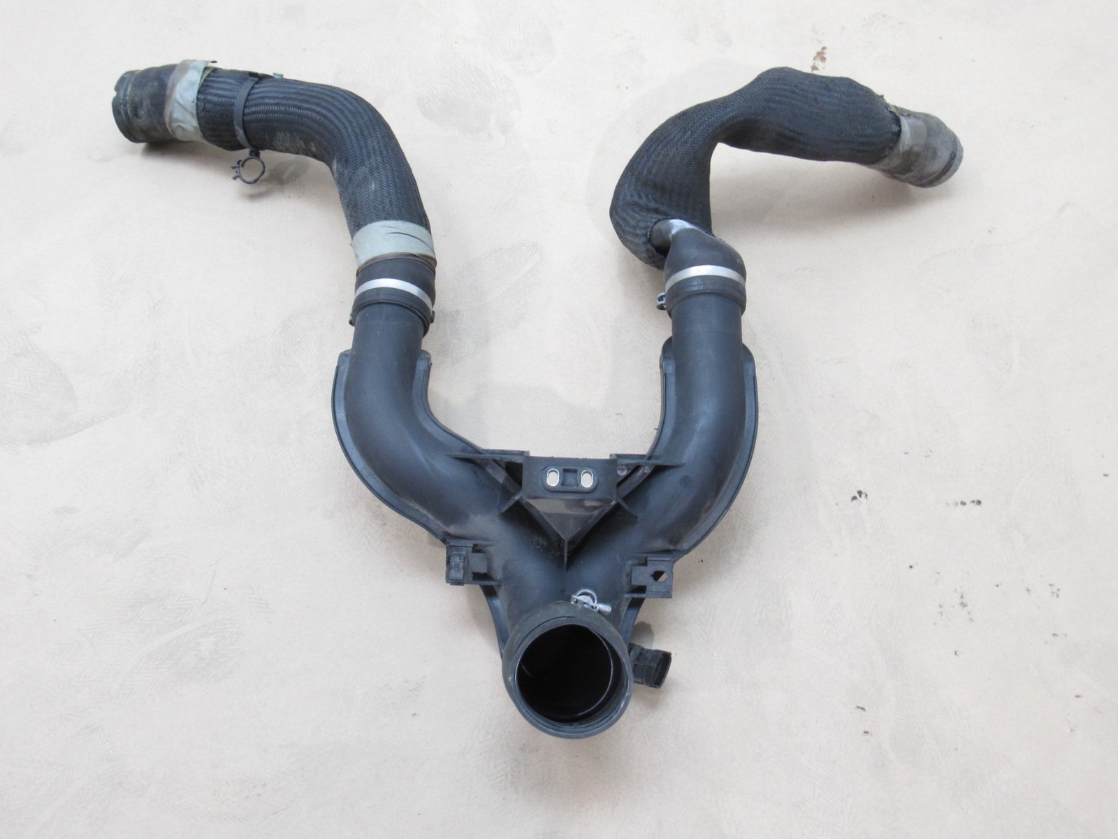 Maserati Levante 2016-2024 Front Intake duct hose