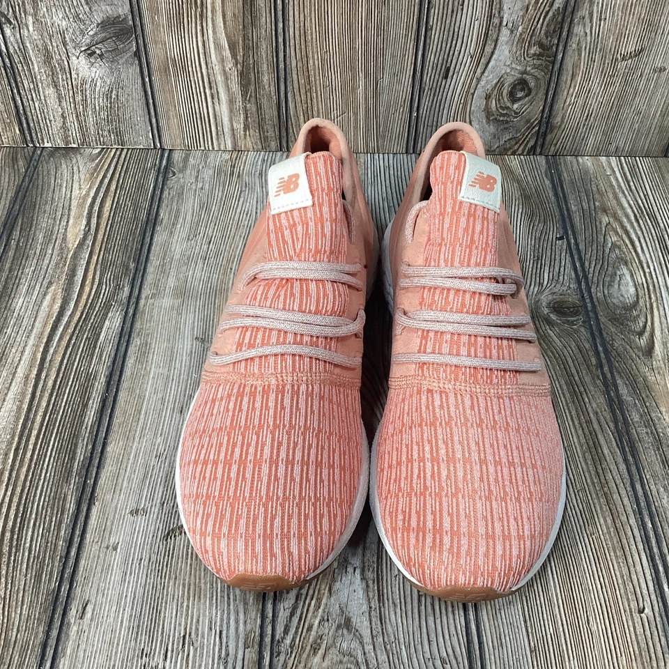 Zapatos para correr New Balance para mujer Fresh Foam Cruz Decon V2 naranja crema talla 11 B Foto 2 de 4