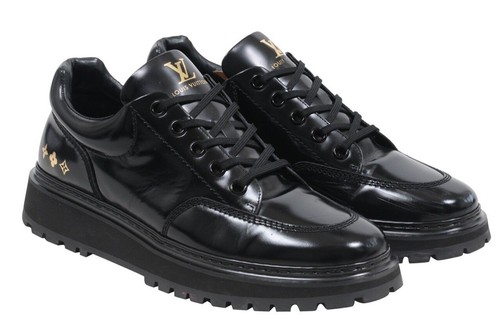 Louis Vuitton Mens Abbesses Sneaker 11 