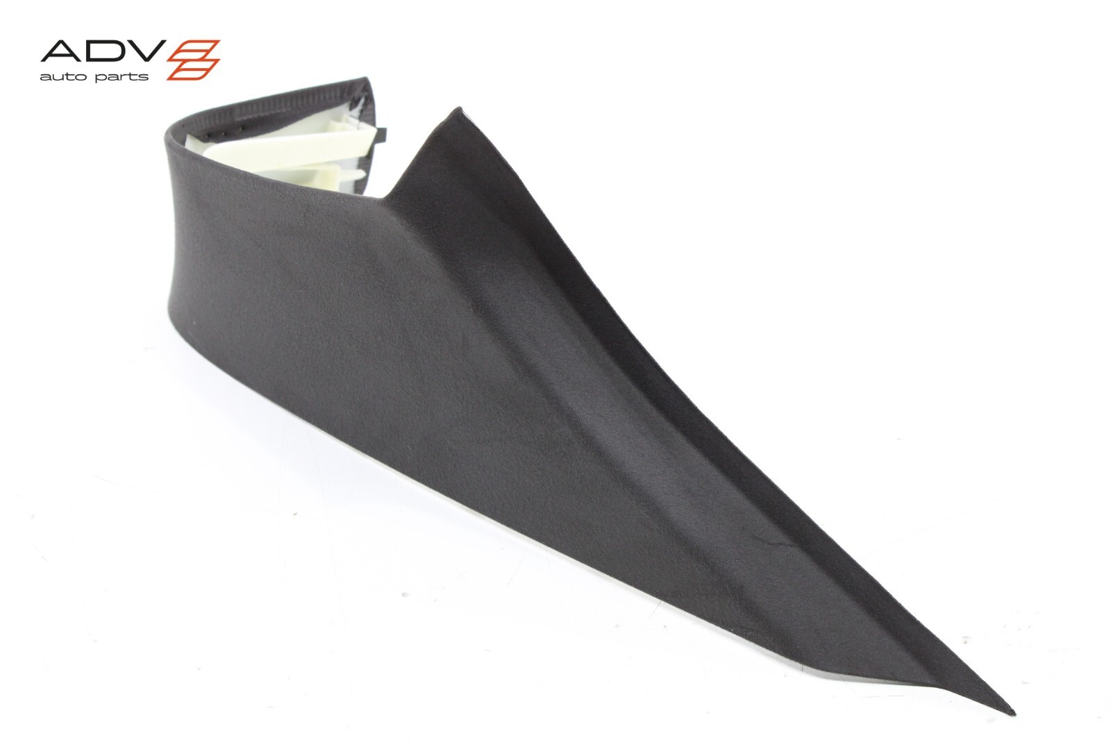 2017 - 2020 MASERATI LEVANTE REAR RIGHT SIDE D PILLAR UPPER COVER TRIM PANEL OEM