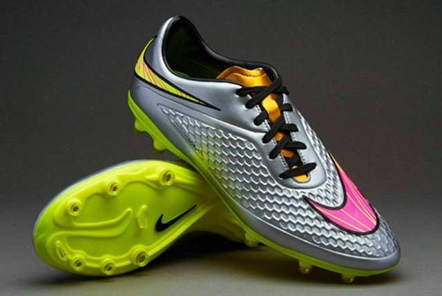 nike hypervenom gold neymar