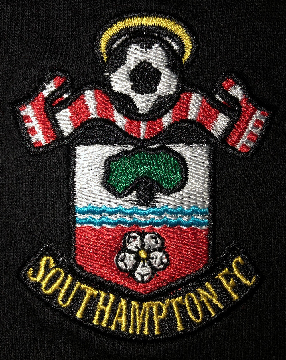 VTG.South Hampton FC Logo Soccer Embroidered Men’s EPL Football RARE T-shirt S