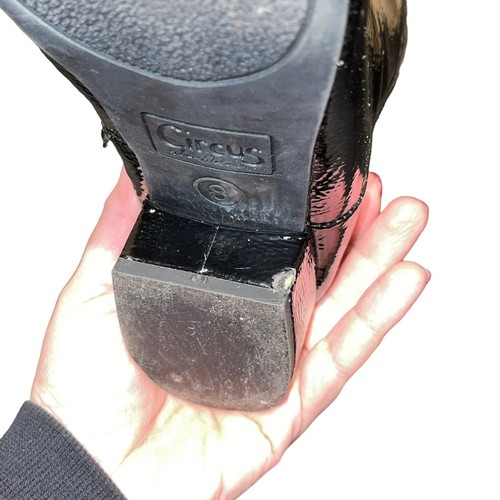 Circus by SAM EDELMAN Ankle Boots Lindsey Sz 8M Black Patent Leather Heel Shoes - Picture 7 of 9