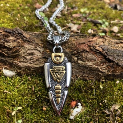 Nordic Viking Stainless Steel Arrow Pendant Triangle Rune Pendant Men's Necklace