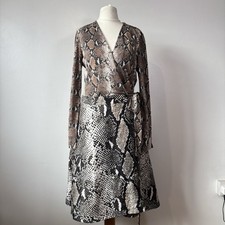DVF Diane Von Furstenberg Snake Print Long Sleeve Wrap Dress Silk Wool Size 12